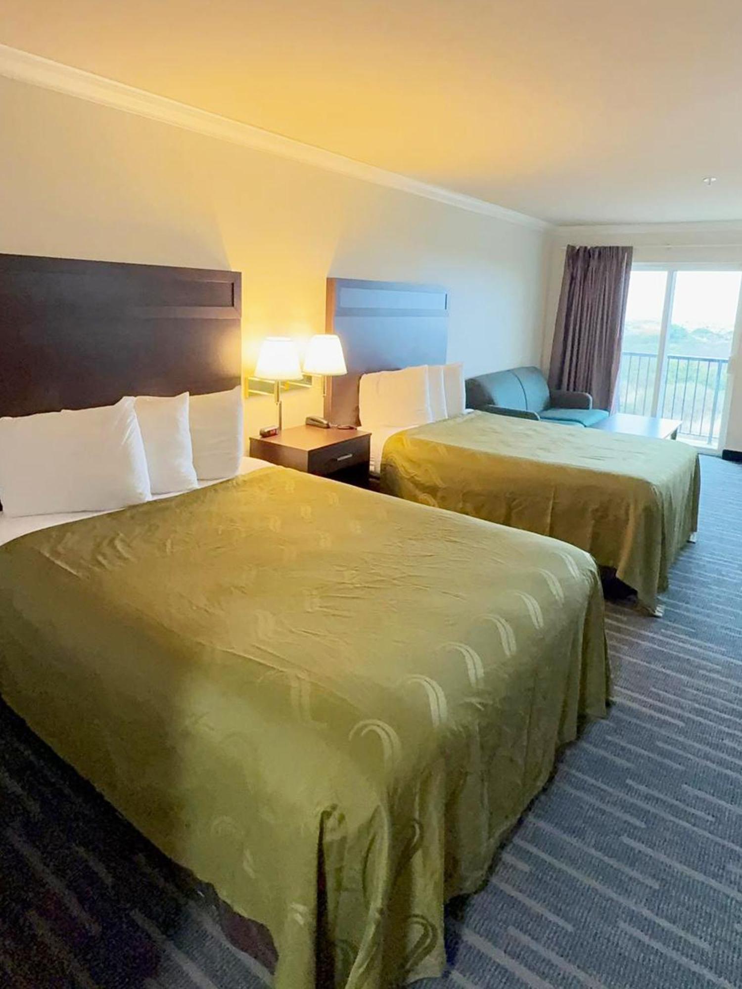 Coratel Inn And Suites By Jasper Ocean Shores Eksteriør billede